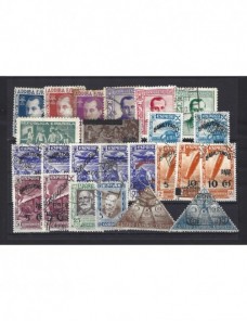 Lote de sellos España benéficos pro huerfanos de Correos España - 1931 a 1950.