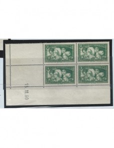 Bloque de cuatro sellos Francia Caja de amortización Francia - 1931 a 1950.