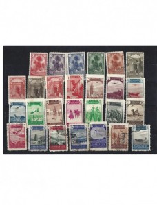 Lote de sellos de Marruecos Español Colonias y posesiones - 1931 a 1950.