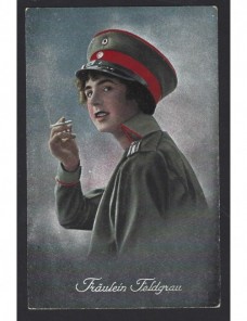 Tarjeta postal Alemania I Guerra Mundial señorita en uniforme Imperios Centrales - I Guerra Mundial.