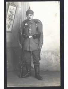 Tarjeta postal fotográfica Alemania I Guerra Mundial un soldado Imperios Centrales - I Guerra Mundial.
